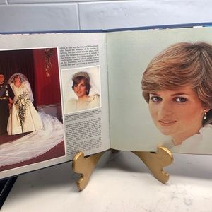 Royal Collectors Coffee Table Book Diana Princess of Whales